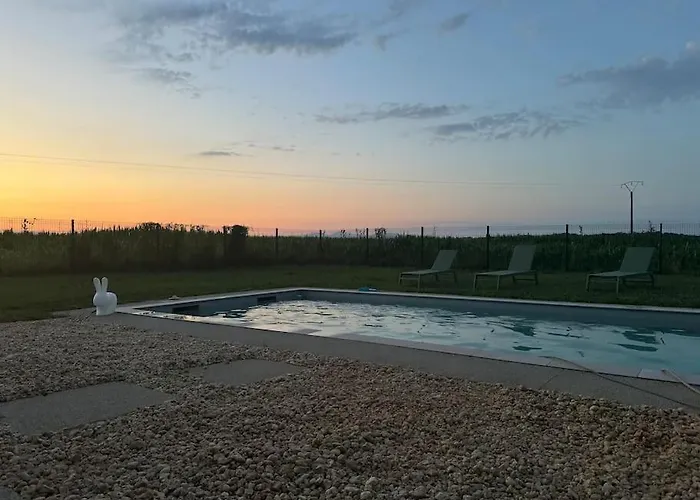 Magnifique Villa 4 Chambres Avec Piscine